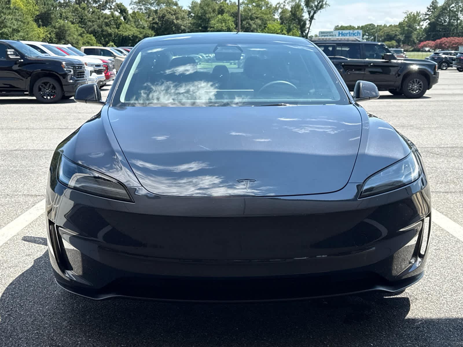 tesla model 3 2025 5YJ3E1ET4SF933704 image tesla model 3 2025 5YJ3E1ET4SF933704 image